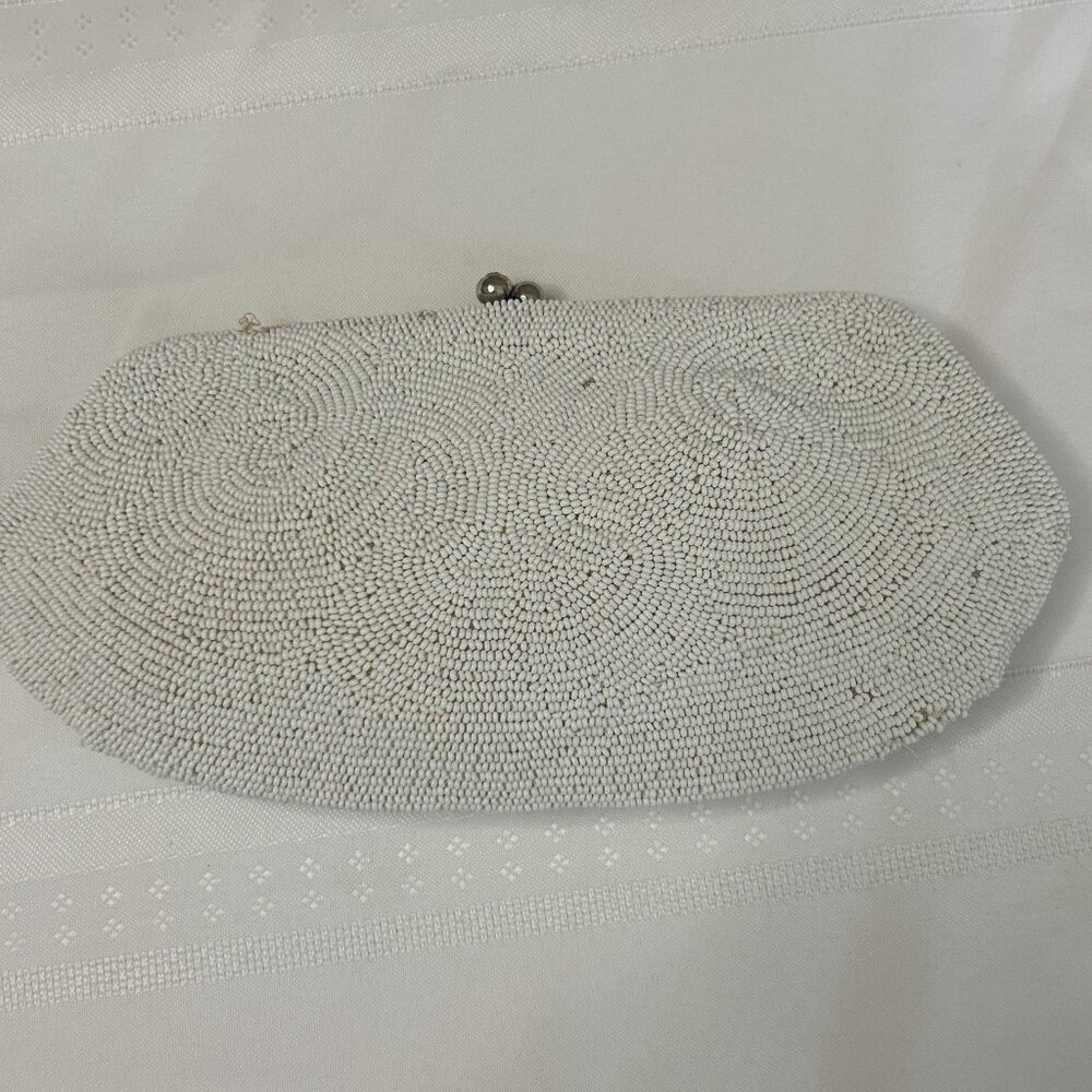 Vintage Walborg Belgium Ladies Beaded Clutch White Bag